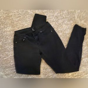 Forever 21 black pants